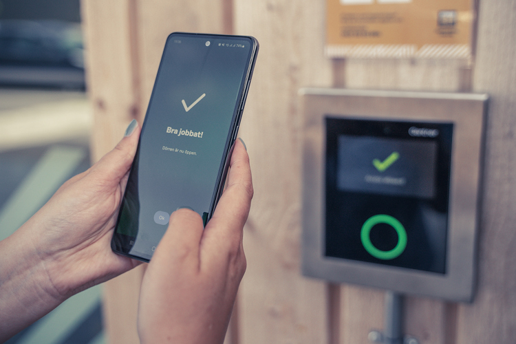 Mobil inngang til treningssenteret