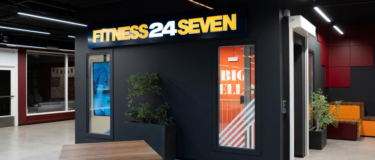 Heis og Logo Fitness24Seven Veitvet Treningssenter